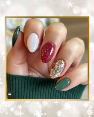 Christmas Nails Design Ideas Vintage