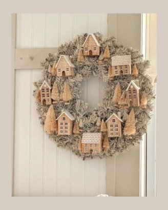 Easy Christmas Decor Ideas Wreath With Wood Houses