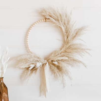 Unique and Stunning 10 Best Natural Dried Spring Wreaths 19