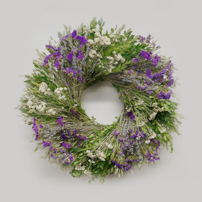 Unique and Stunning 10 Best Natural Dried Spring Wreaths 27