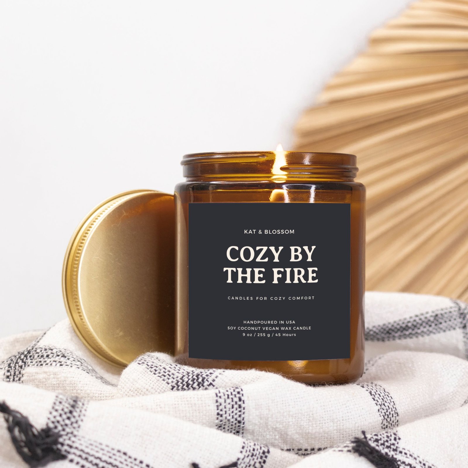 Cozy By The Fire Amber Jar Candle 9oz