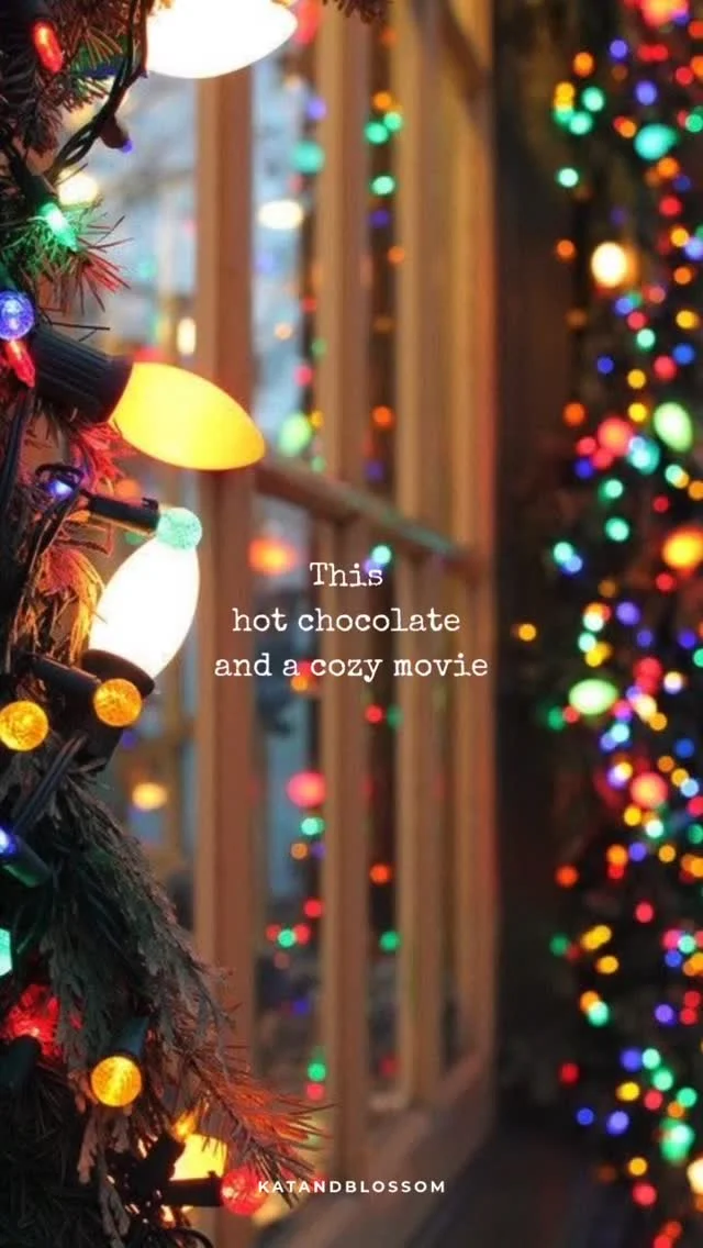 What would you add? 🎄 ❄️ ☕️ 

👉 Follow @katandblossom 
.
.
.
.
.
#cozyliving #slowliving #cozyvibes #cozygram #cozyaesthetic #cozyseason #quietlife #christmasiscoming #christmasseason #christmasmagic #christmastimeishere #cozychristmas #cozywinter #cozyathome #cozyhomebody #christmasvibes #wintervibes #christmasmood #wintermood #cozymood #cozyvibesonly #christmaswinter #christmasmoviesallday #hotchocolate #simpleliving #wintercozy #snowychristmas #christmassnow